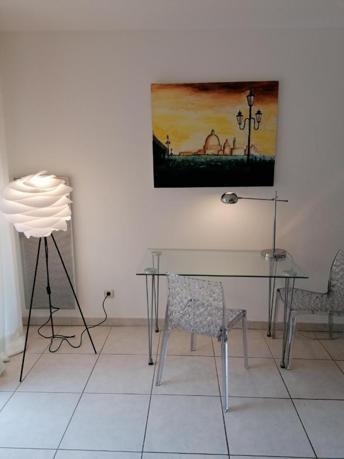 Studio Neuf 25 M2, Terrasse 35 M2 Proche Port Nice, Centre Ville Exterior photo
